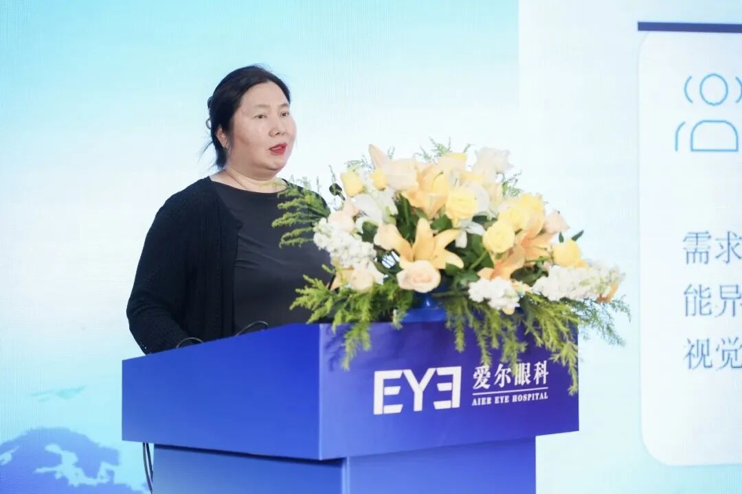 学术赋能临床|杨积文教授出席CCOS2026 ,传递眼视光前沿诊疗理念
