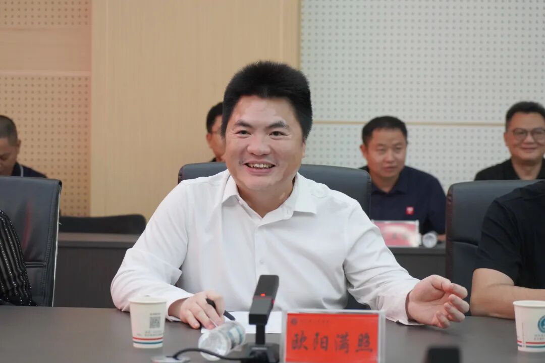 医疗帮扶再接力!我院新一轮“组团式”帮扶专家启程