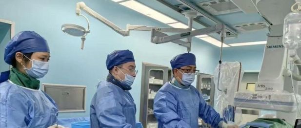 硬核护航，突破心脏手术禁区——ECMO 辅助攻克复杂高危 PCI 术难题