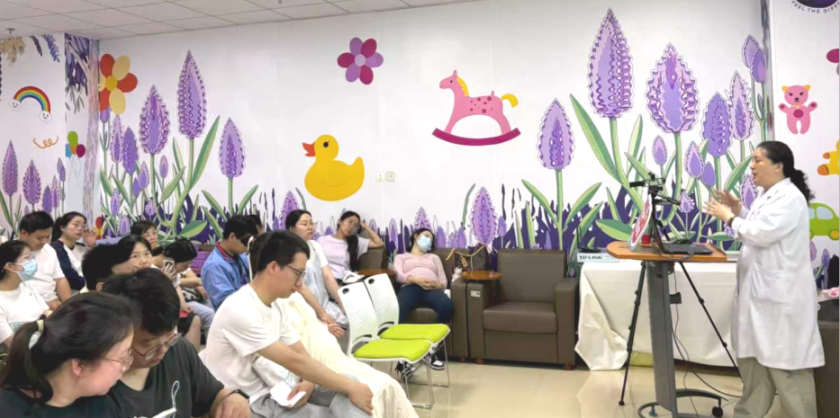 守护生命起点,共筑无“陷”未来——荆门市中心医院产科开展“中国预防出生缺陷日”主题宣教活动