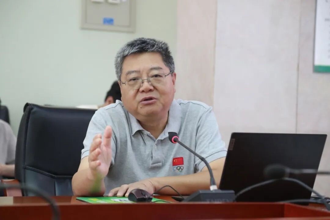 名医常驻赋能 精研诊疗提质——阜外医院郑宏教授到荆门市中心医院开展系列诊疗教学工作