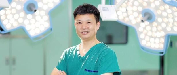 从手术台到讲台｜淮安市一院医生祁付珍受聘驻淮高校劳模工匠兼职辅导员