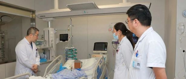 50岁女子口服致命毒药“磷化铝”4片 淮安市一院用ECMO抢回一命