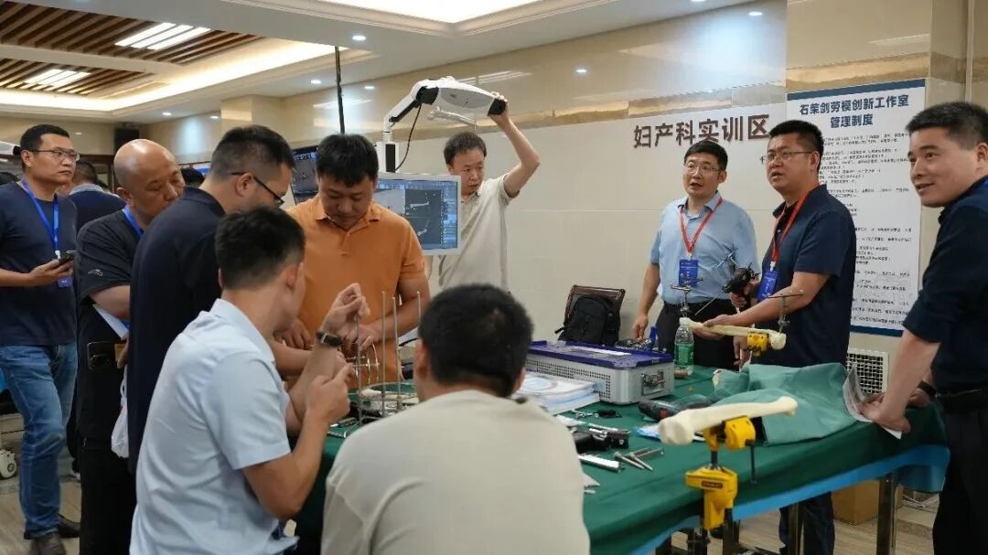 国家卫健委显微技能提升项目落地徐州仁慈医院,全国高水平专家汇聚彭城共话创新