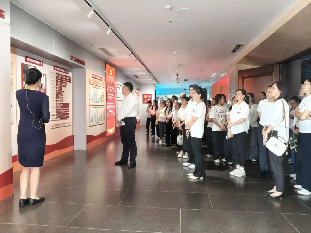 瑞金海南医院党员干部赴海南省党风廉政建设教育研修基地开展警示教育活动