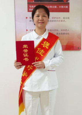 褒佳式好护士风采展｜张龙芳：以热爱赴初心，在护理岗位上向阳成长