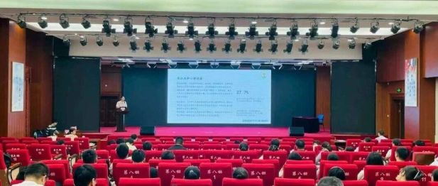 暖心赋能，筑梦前行｜淮安市一院团委开展医护人员压力管理与职业生涯规划专题讲座