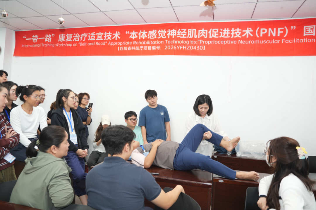 绵阳市中心医院牵头!四川首个与泰国联合开展的康复治疗适宜技术国际化培训项目开班