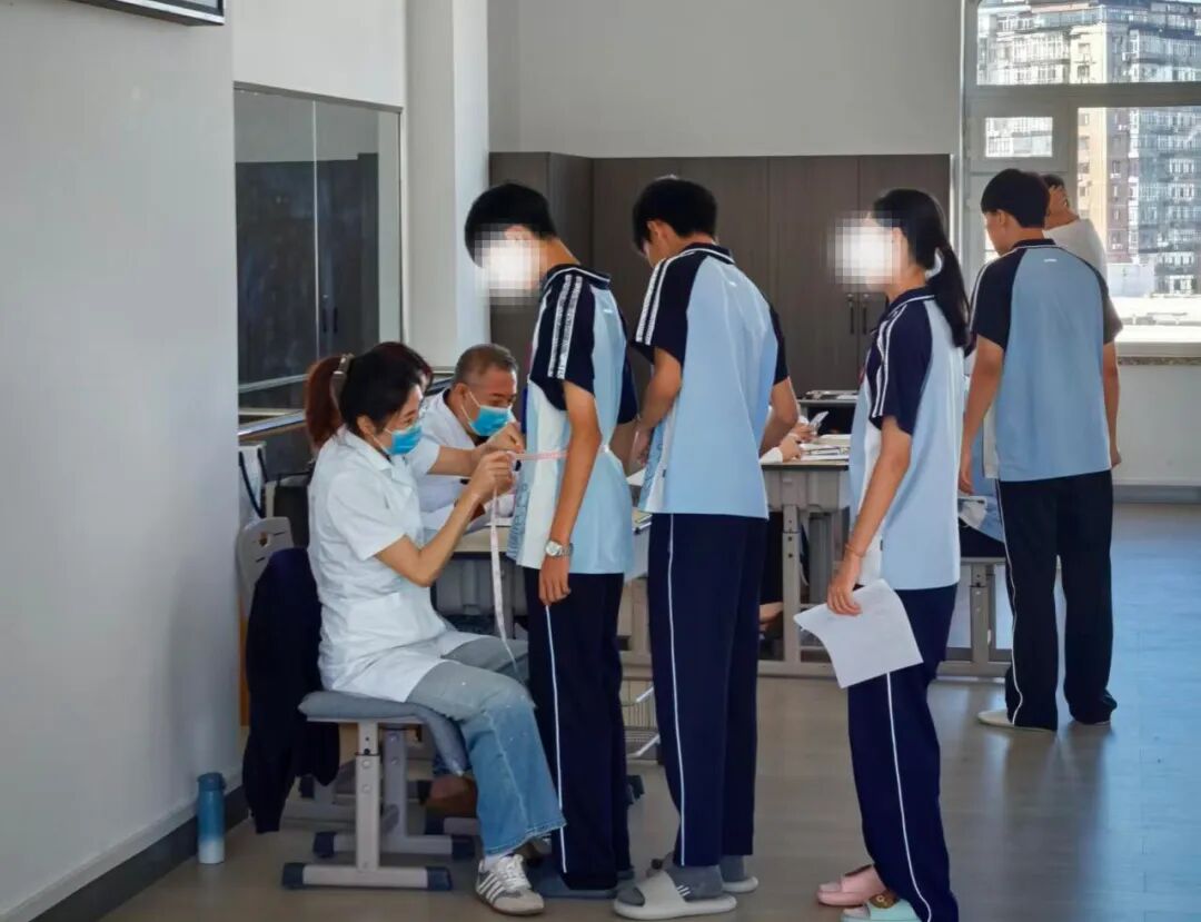 守护开学季 健康伴成长｜哈尔滨普瑞眼科医院 2026 年校园公益筛查活动进行时