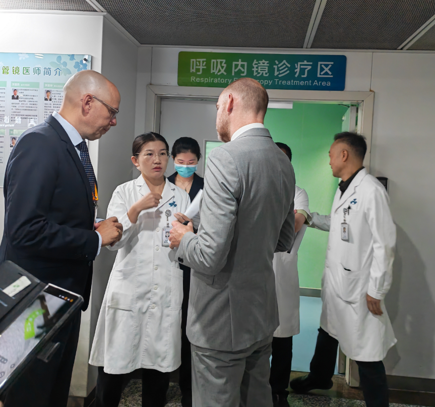 国际交流拓视野|德国波恩大学医院专家莅临我院开展学术交流活动
