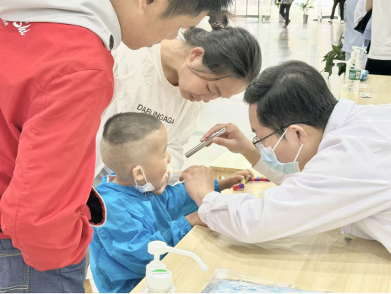 健康口腔 守护微笑——我院口腔科9·20全国爱牙日公益活动圆满落幕
