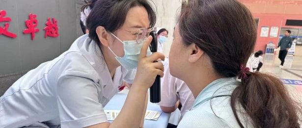 秋季眼睛痒，别急着揉！警惕过敏性结膜炎