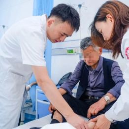 知名心血管专家团走进心病科，暖心护航群众心脏健康