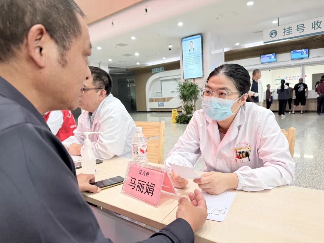 九秩薪火传基层：省市专家句容开展惠民义诊