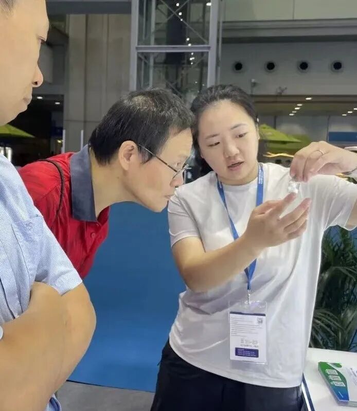 AI替你跑腿，“会呼吸”的人工骨？港大深圳医院“炸场”2026深圳医械展
