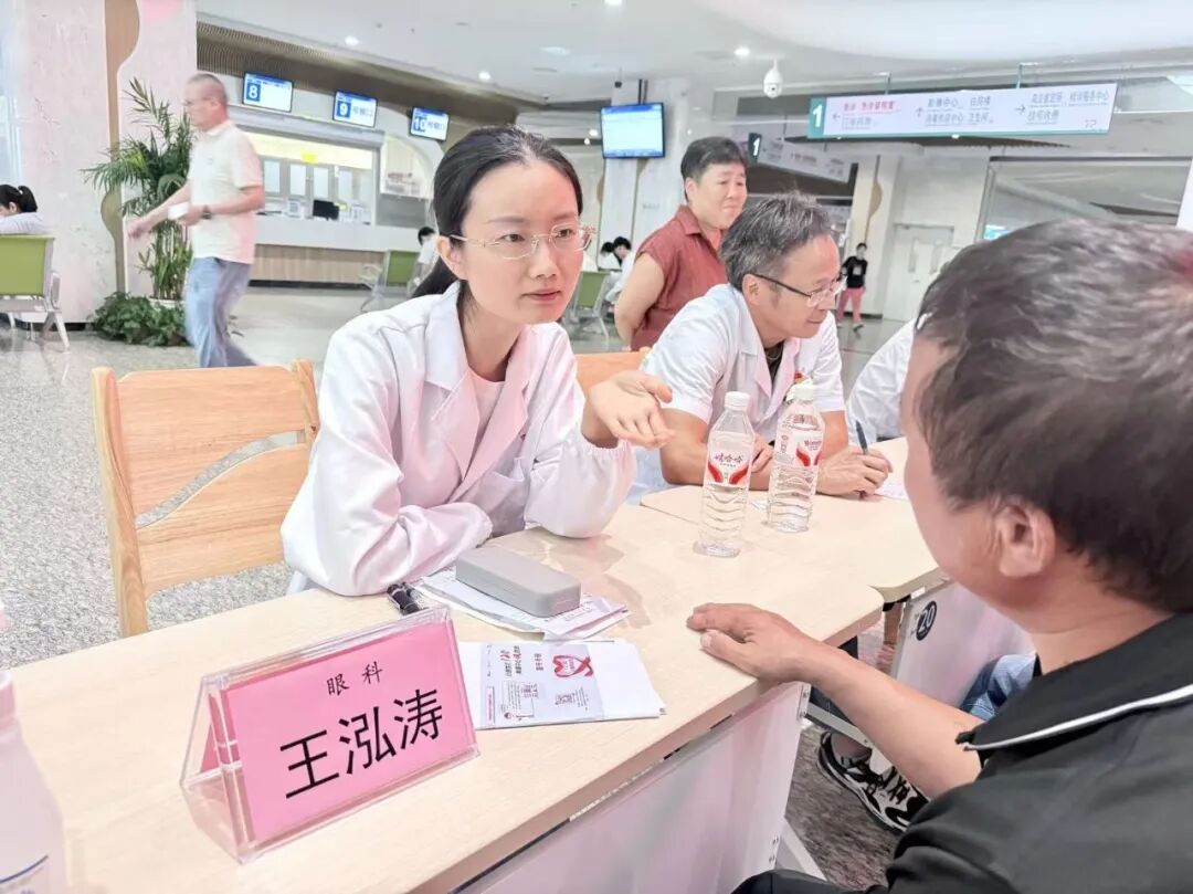 九秩薪火传基层：省市专家句容开展惠民义诊