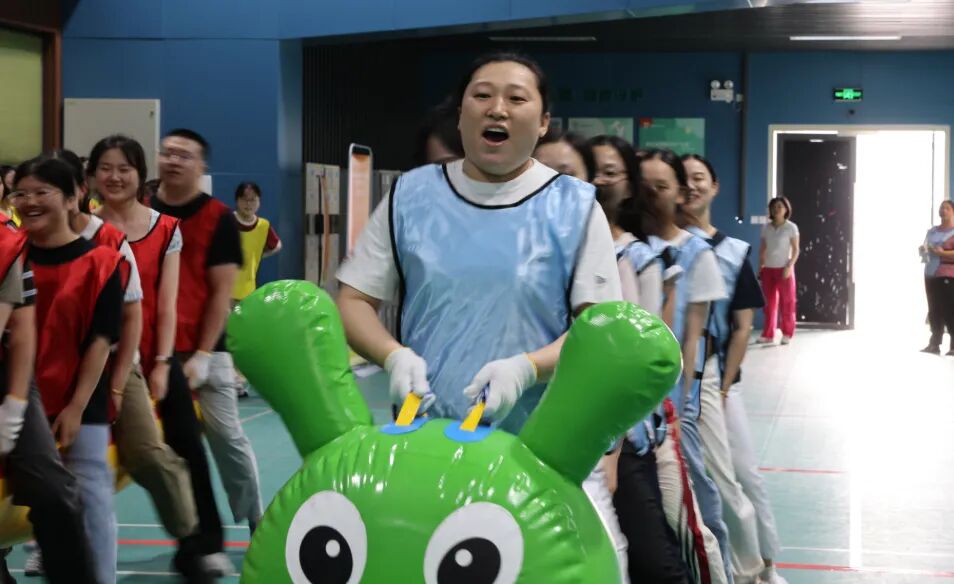 家暖仁医聚合力 奋楫扬帆启新程——我院举办第五届职工趣味运动会