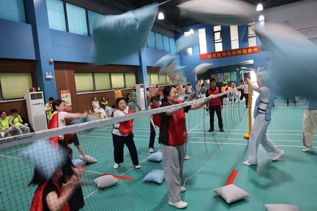 家暖仁医聚合力 奋楫扬帆启新程——我院举办第五届职工趣味运动会