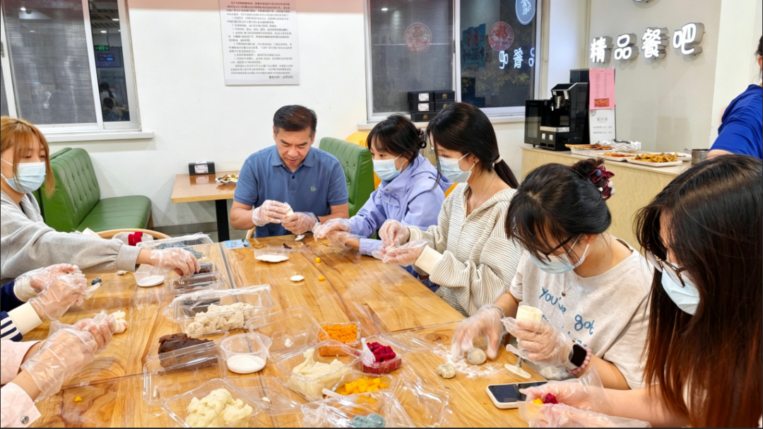 月圆中秋 情暖学子 | 淮安市一院南京医科大学康达学院第三届检验驻点班师生共庆佳节