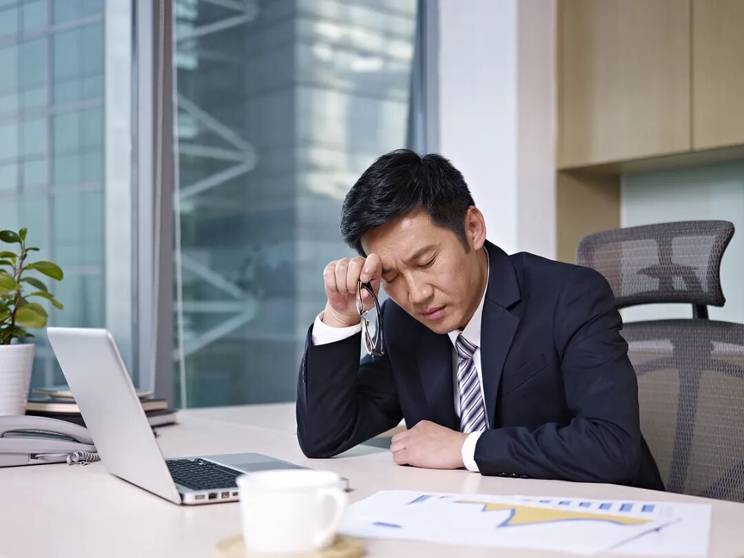 耳朵突然“罢工”？职场人需警惕突发性耳聋