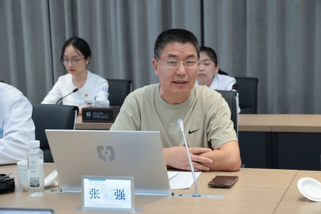 九十五载薪火传:一场跨越时空的医者对话
