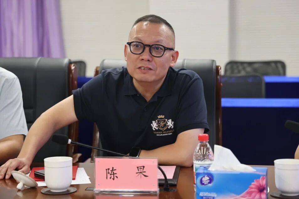 开门纳谏促提升｜我院召开2026年度行风监督员联席会议
