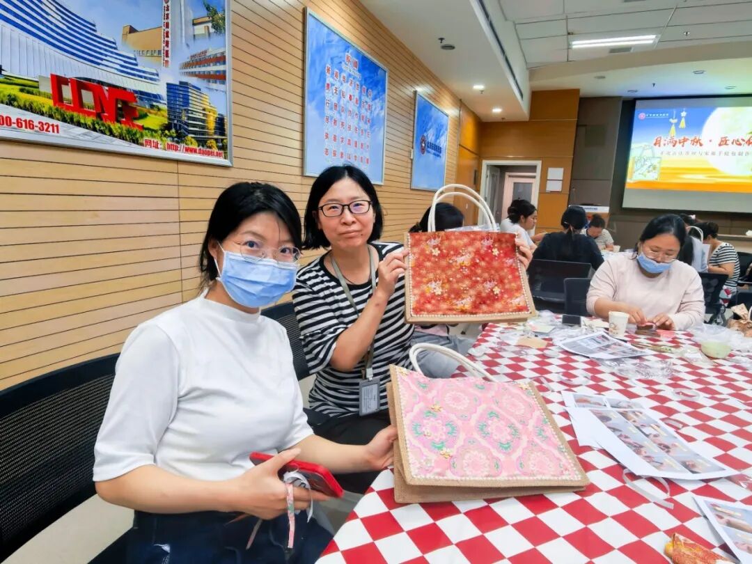 月满中秋，匠心传承 | 北京陆道培医院党支部联合工会开展中秋DIY活动