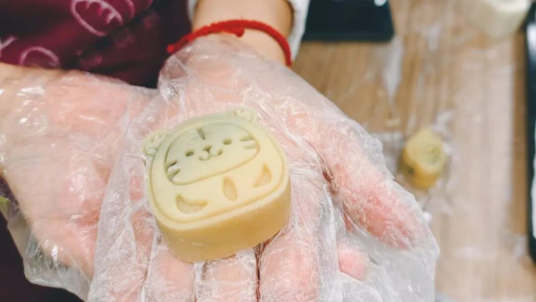 月圆人团圆，清晰共此时｜温州华厦明乐眼科医院月饼DIY活动温情落幕