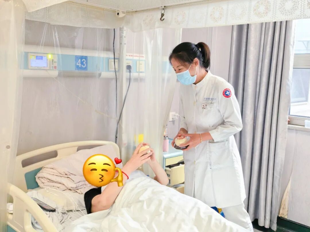 中秋特辑 | 以爱为光,月满中秋;心有归处,共赴团圆