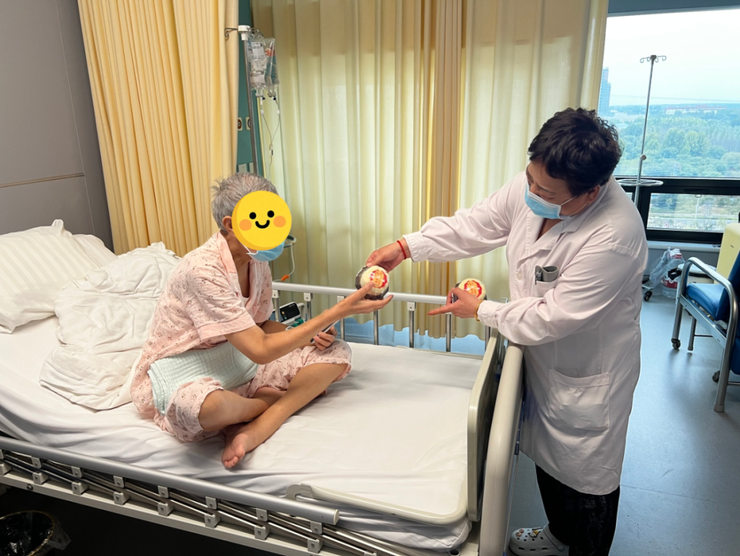undefined 中秋特辑 | 以爱为光,月满中秋;心有归处,共赴团圆