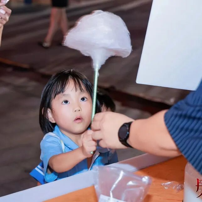 当医院变身烟火市集：千人共赴前海人寿广州总医院中秋杏林之约