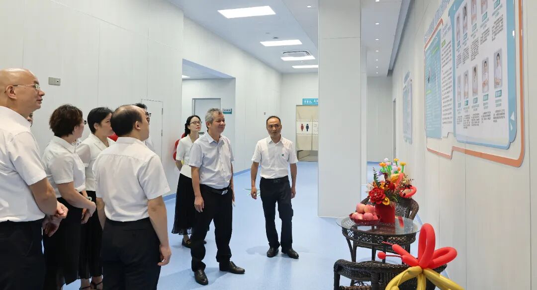 广西科大二附院放射治疗中心大楼正式揭牌,落成!