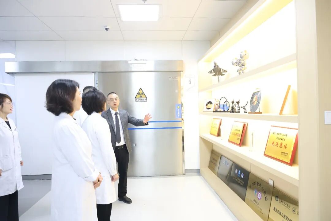 焕新启航：西安市第三医院消化内镜中心重装升级，开启「全维守护」新篇章