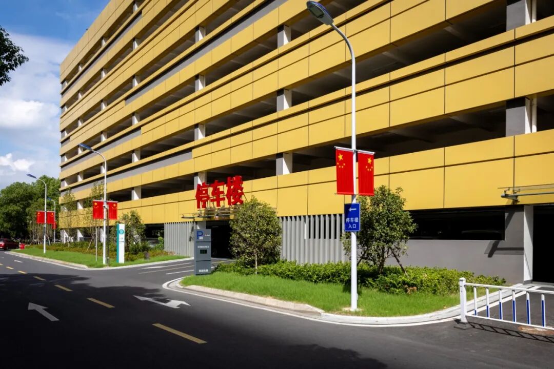 国庆 | 以坚守，致敬祖国母亲