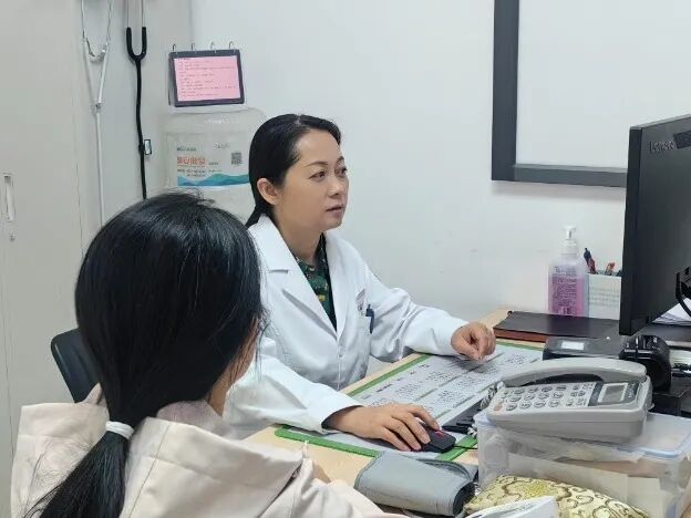 【国庆我在岗 白衣守平安】延安中医人这样过佳节！