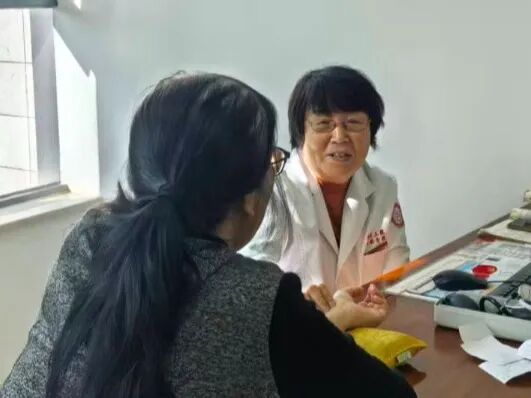 【国庆我在岗 白衣守平安】延安中医人这样过佳节！