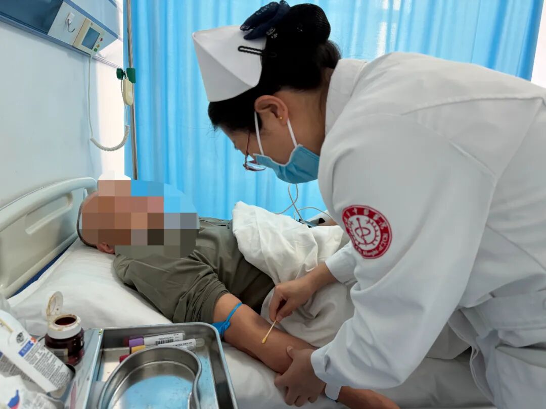 【国庆我在岗 白衣守平安】延安中医人这样过佳节！
