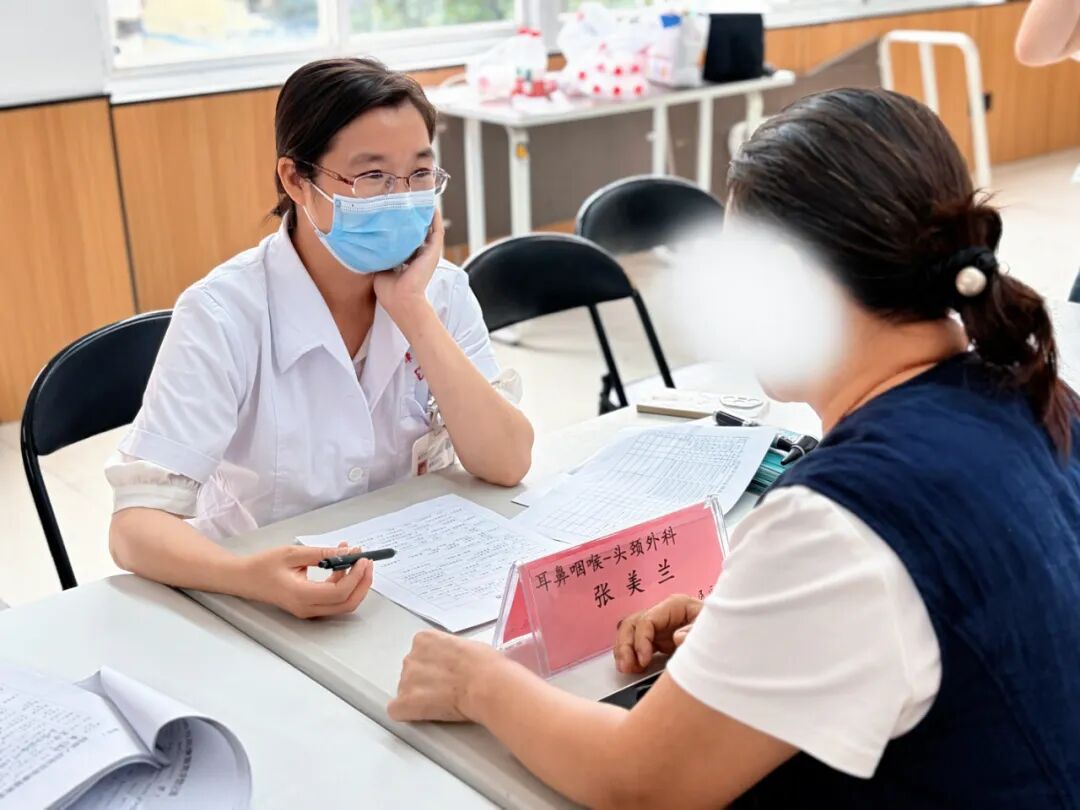 【一医·医者红】打通康复服务“最后一公里” ——湘潭市第一人民医院赴莲城残疾人综合服务中心开展暖心义诊