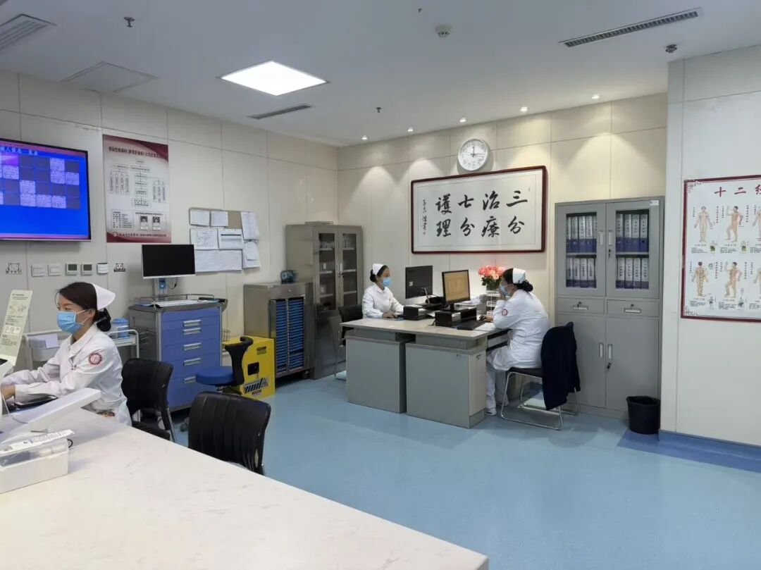 【国庆我在岗 白衣守平安】延安中医人这样过佳节！