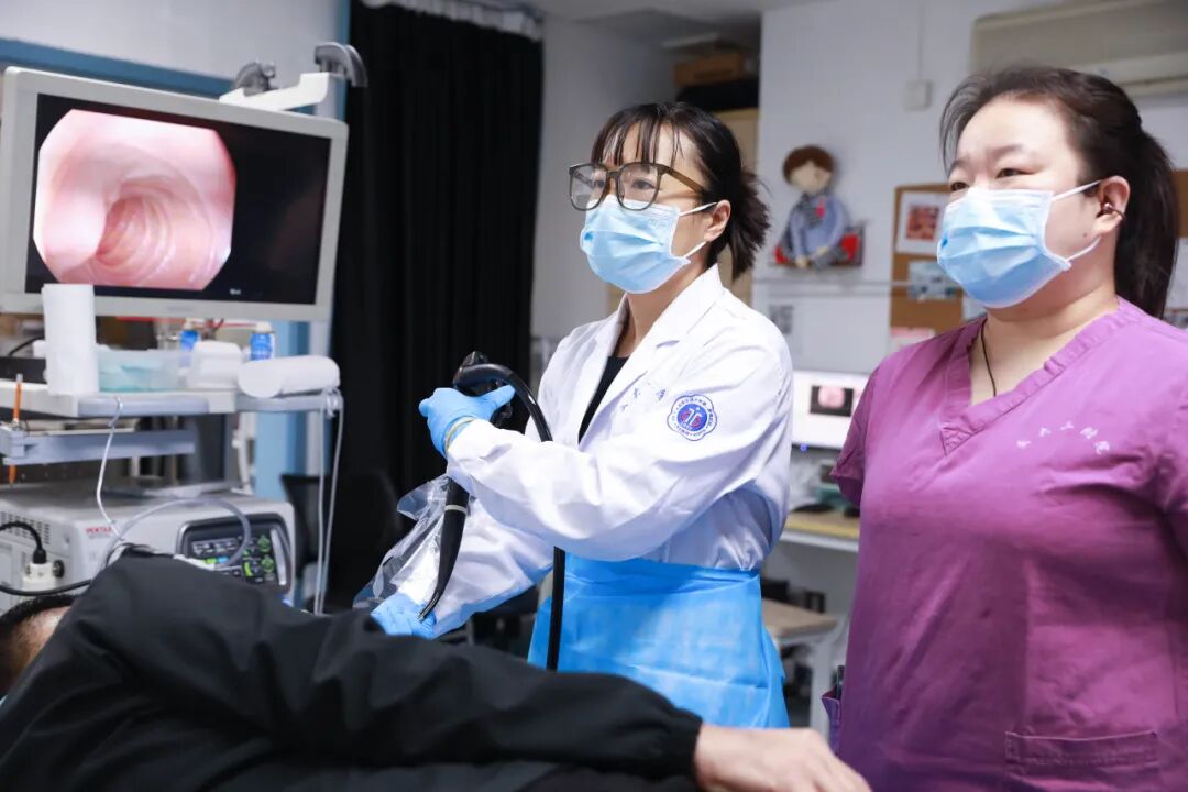 礼赞祖国77华诞 | 爱我中华，医者初心贺国庆