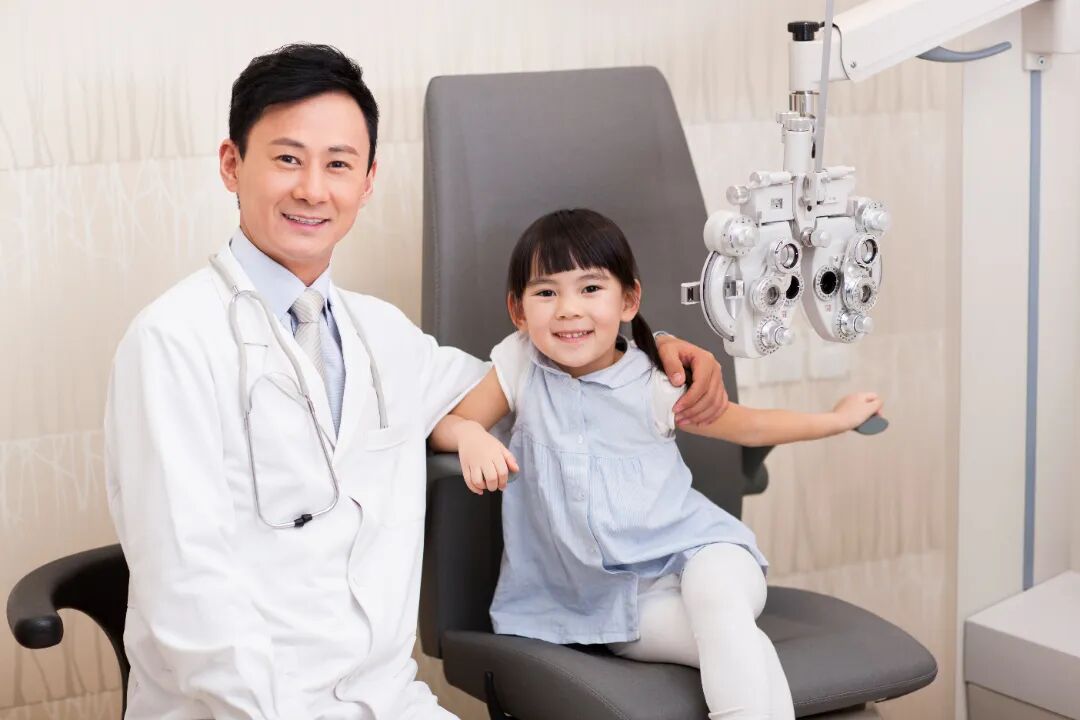 视力下降,是“真近视”还是“假近视”?散瞳验光说了算
