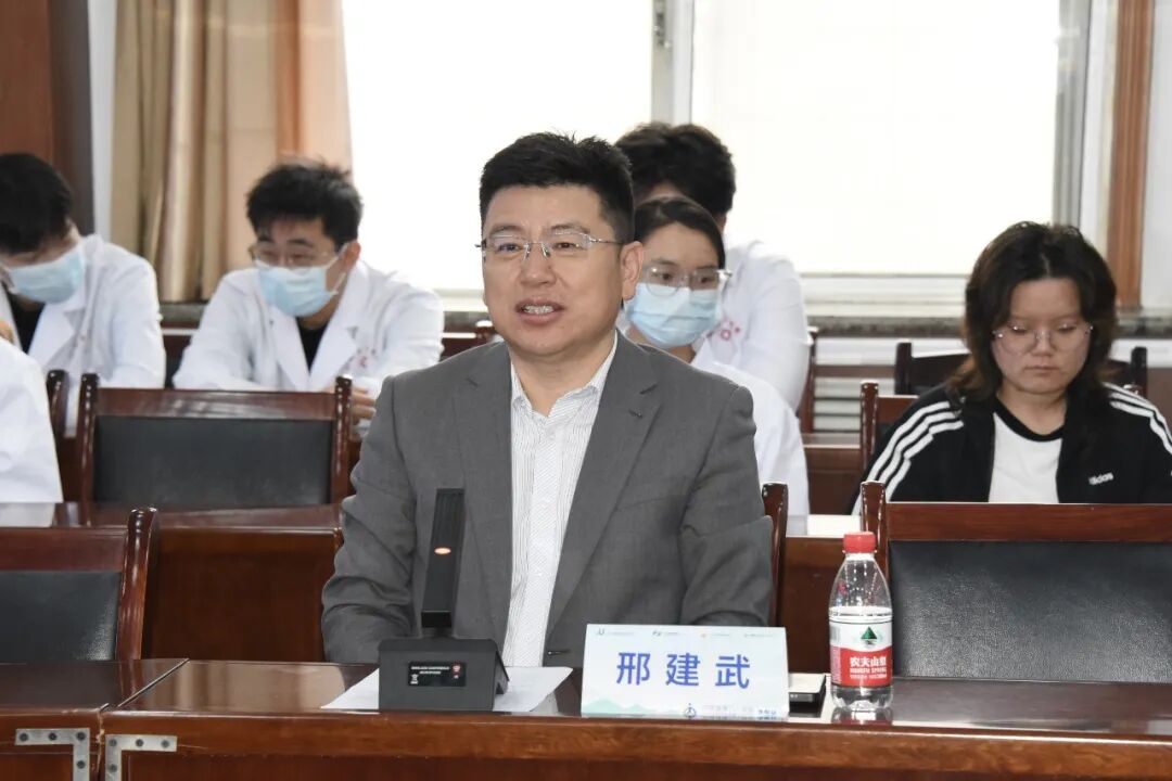 “呼吸健康万人筛查”——守护呼吸健康专项行动（洛阳站）公益项目授牌仪式在河科大二附院举行