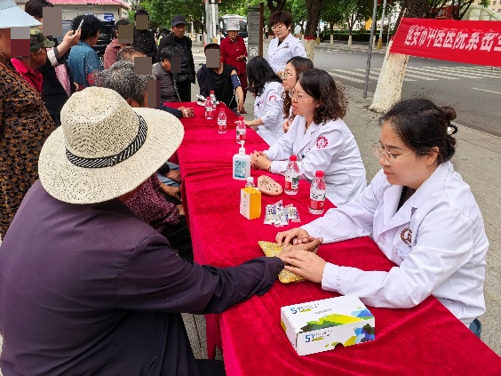 优质资源下沉传薪火 紧密型城市医疗集团帮扶结硕果