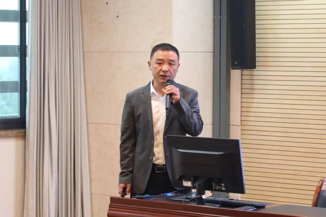 金堂县第一人民医院实验医学科顺利通过ISO15189质量管理体系现场复评，输血科、病理科成功扩项