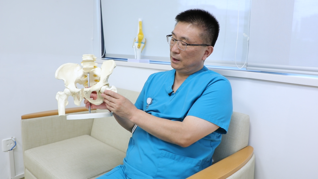 一位八旬高龄患者的髋关节「翻修记」