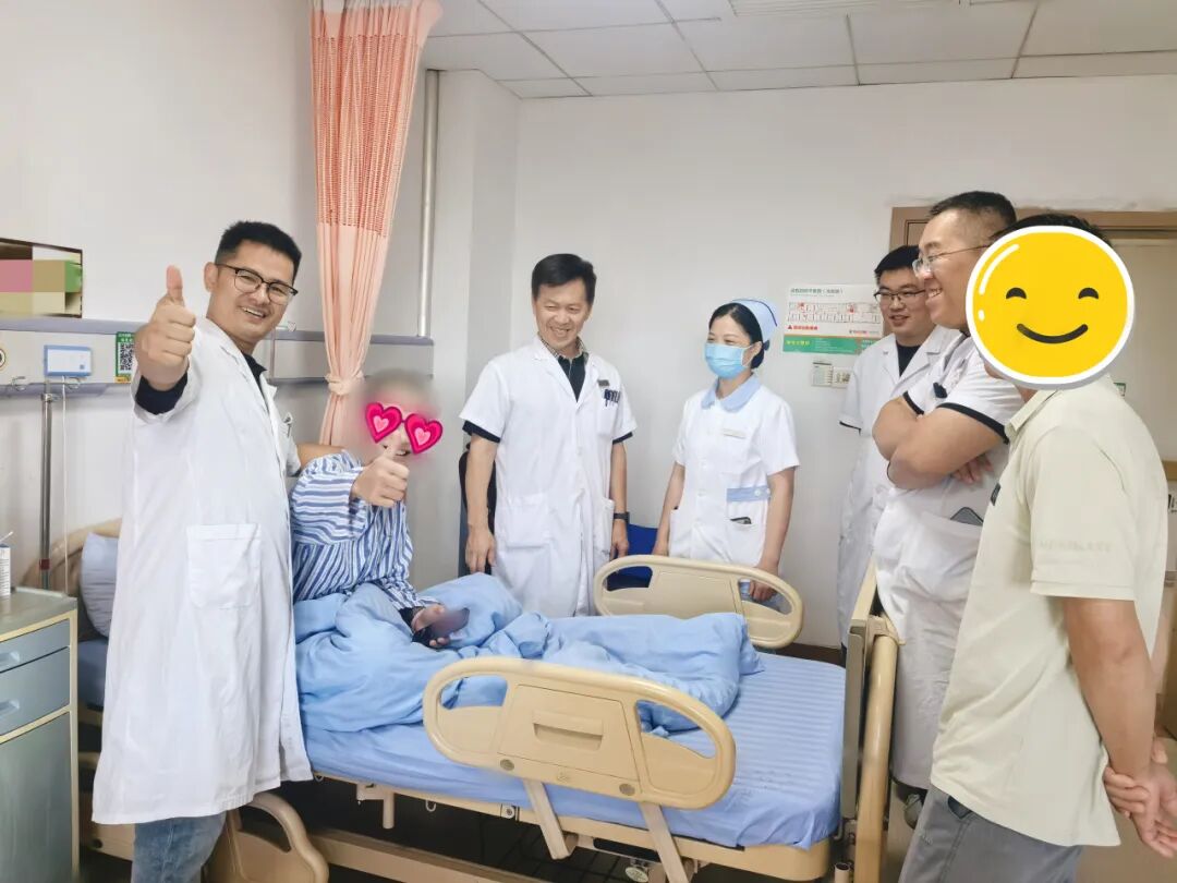 胆小慎入!00后小伙一个动作,反被一“枪”爆头……