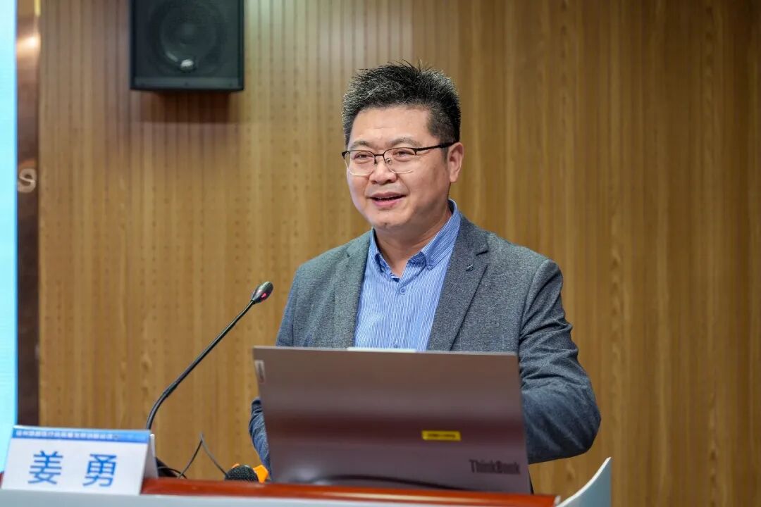 数智医疗，智起未来丨徐州数智医疗高质量发展创新会议在徐州仁慈医院举行