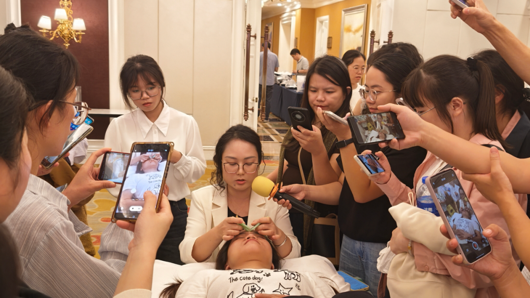 我院成功举办广西名老中医张勉教授学术经验传承暨中医外治疗法在耳鼻咽喉科临床应用学习班、郝小波名中医经验传承暨专科诊疗新进展学习班
