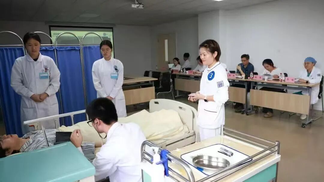 每周一星⑰丨一袭白衣守初心,深耕骨科担使命——徐琳