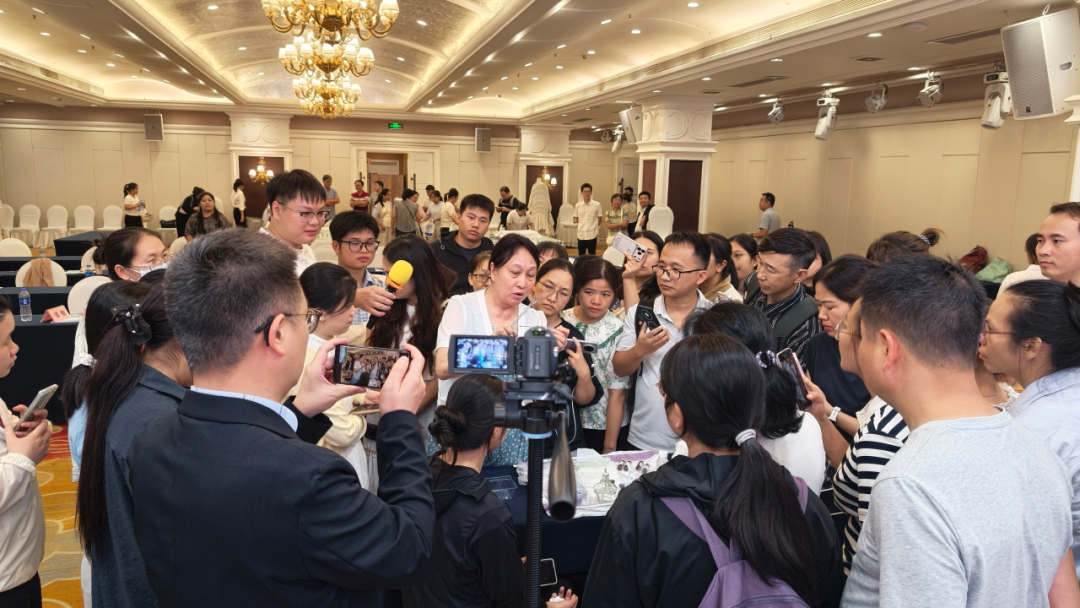 我院成功举办广西名老中医张勉教授学术经验传承暨中医外治疗法在耳鼻咽喉科临床应用学习班、郝小波名中医经验传承暨专科诊疗新进展学习班
